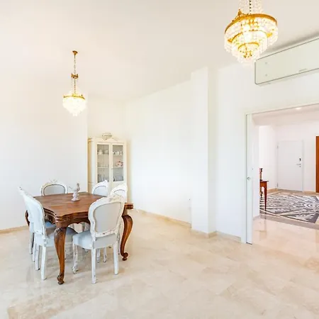 Vintage Maison, Panoramic View Apartment Cagliari