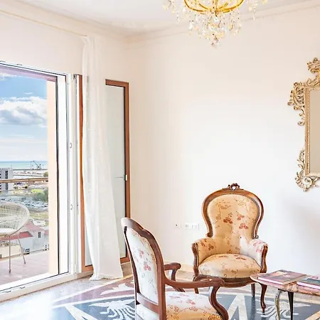 Vintage Maison, Panoramic View